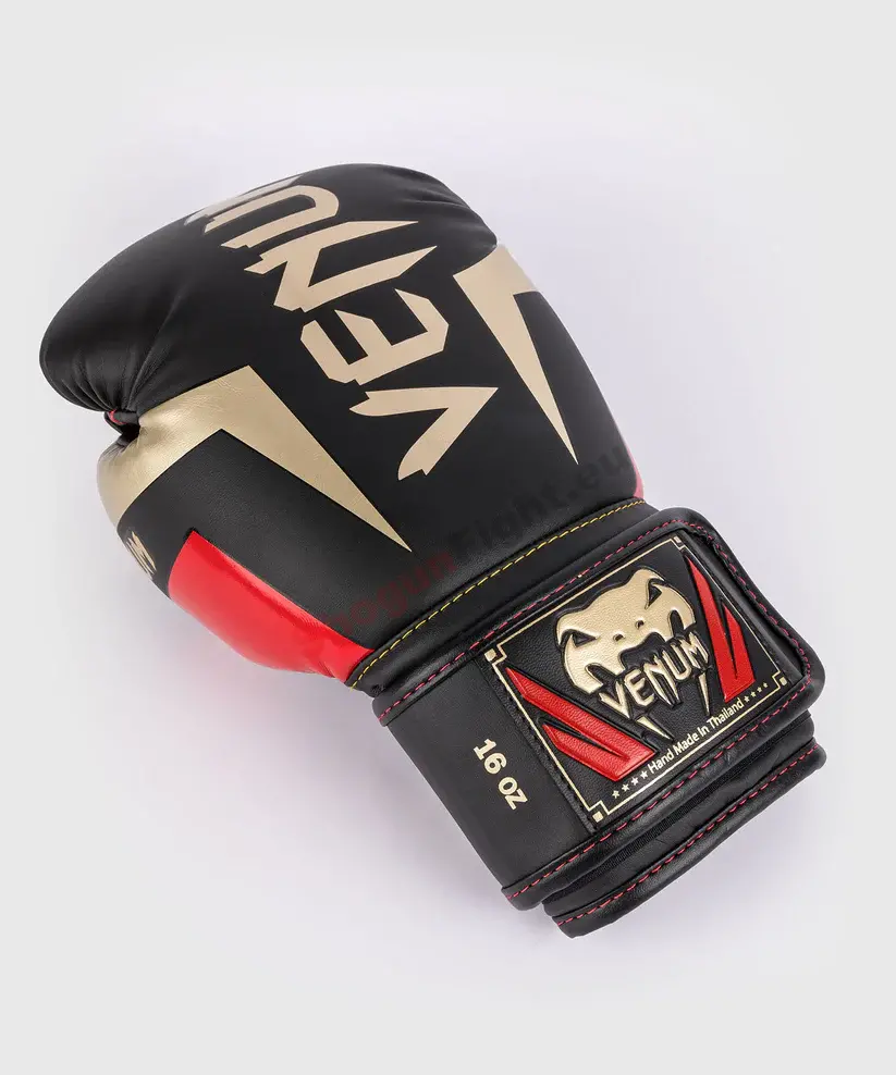 VENUM ELITE Boxkesztyű, Fekete/Arany/Piros 
