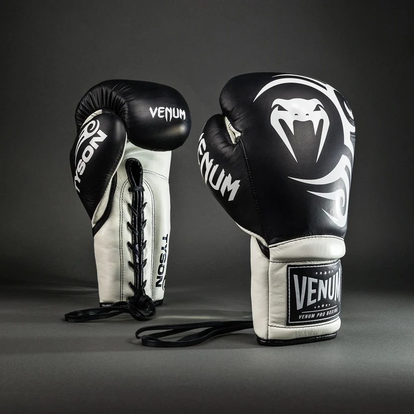 VENUM GIANT 2.0 MIKE TYSON PRO FŰZŐS Boxkesztyű