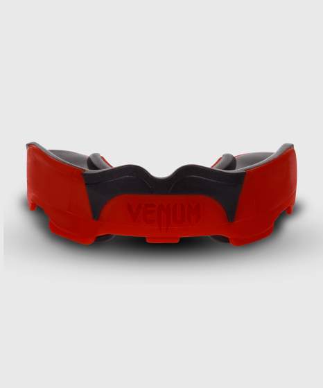VENUM PREDATOR Fogvédő, Piros/Fekete