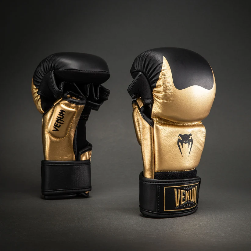 VENUM ATTACK 2.0 BŐR Sparring kesztyű, Arany/Fekete